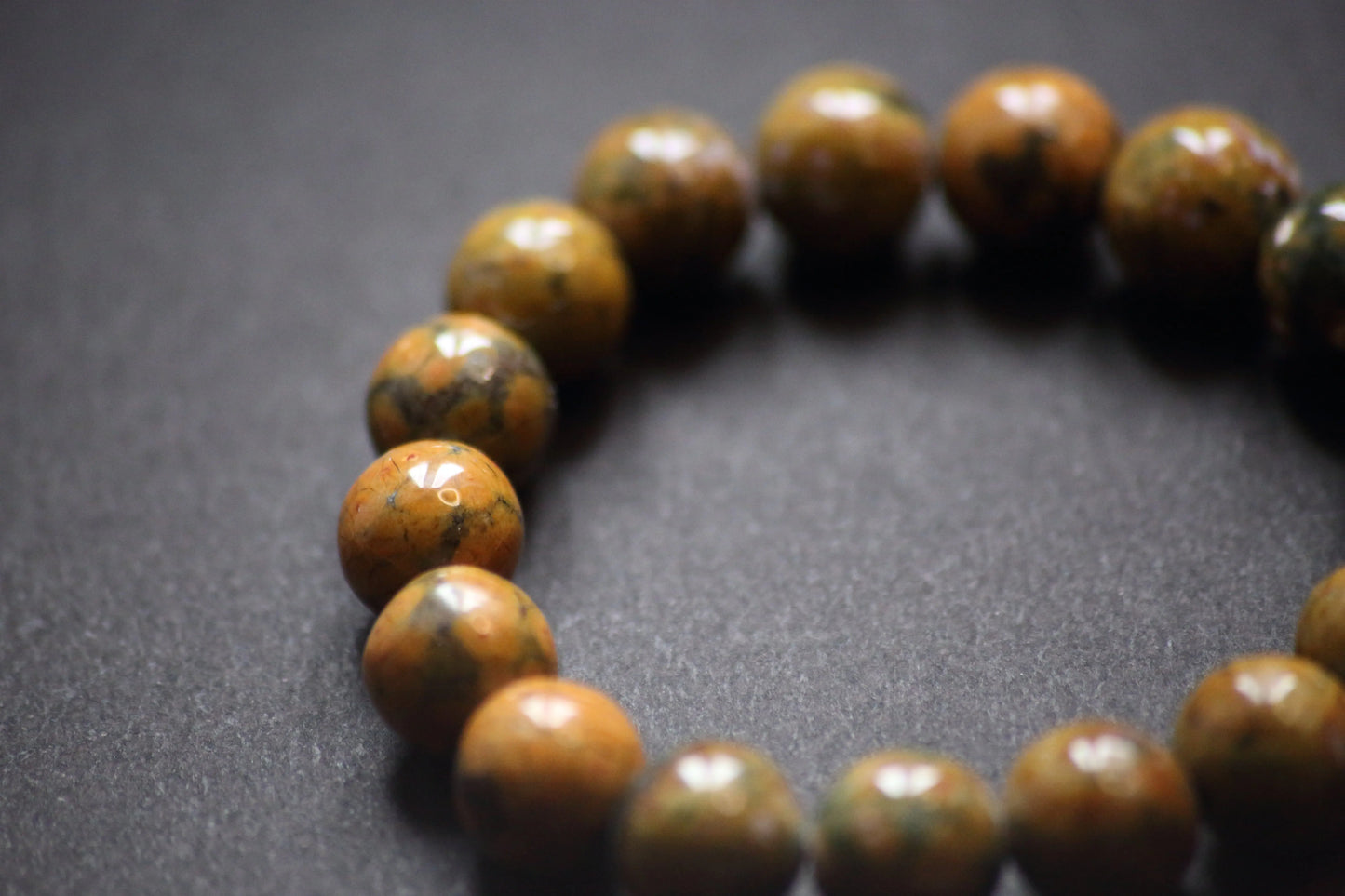 Bracelet en jaspe rhyolite - lmasoala
